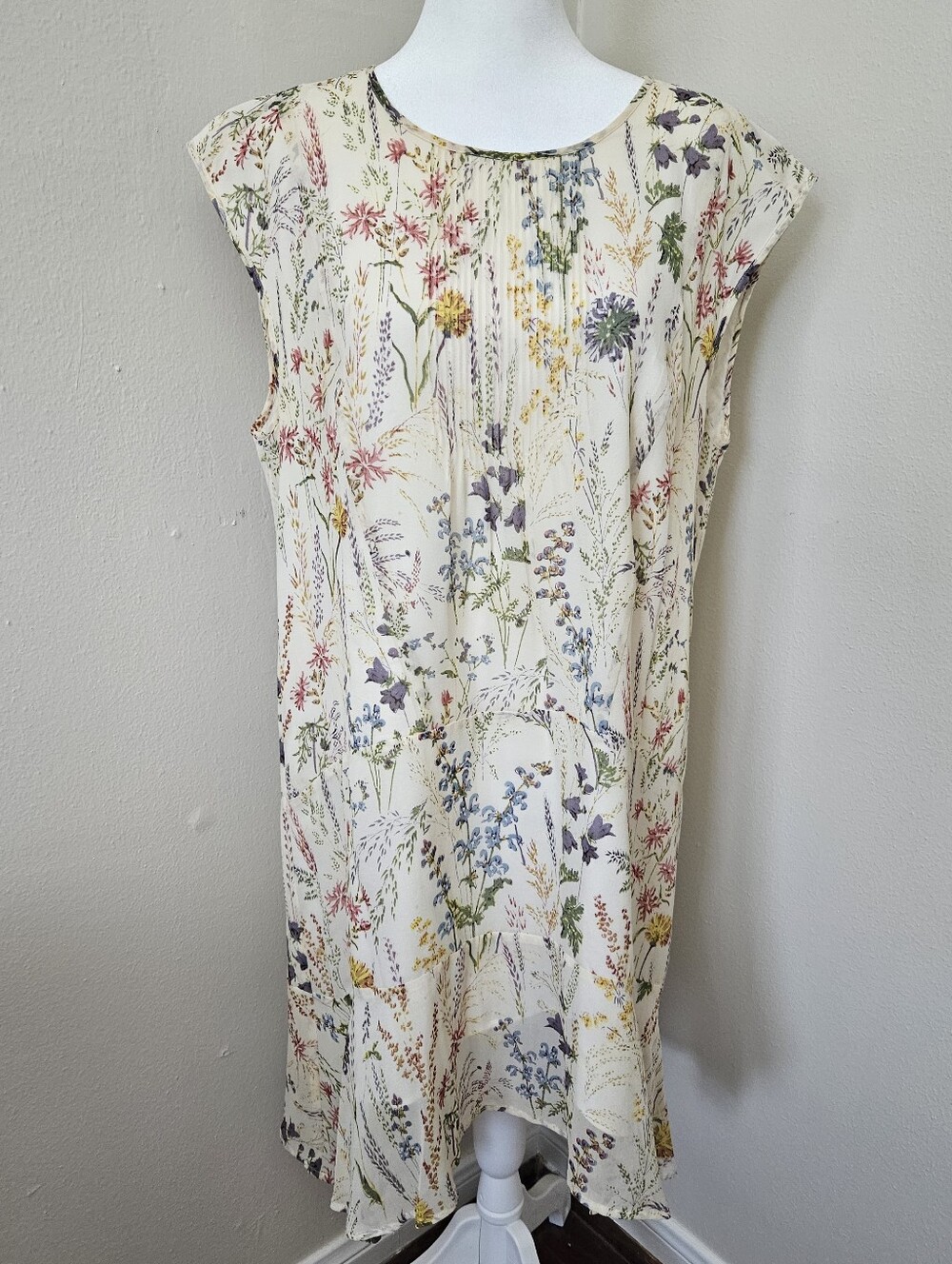 Madewell 100% Silk Gardengate Floral Pintuck Shift Dress Size 8